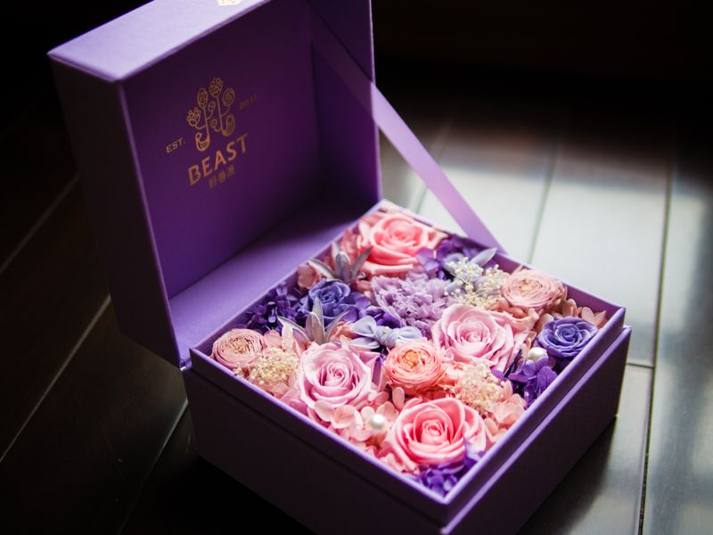Coffret fleurs et chocolats Interflora cadeau