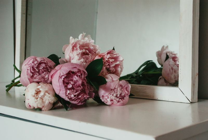 Composition florale luxe pivoine interflora